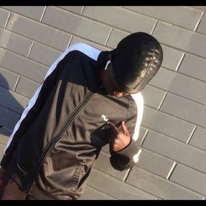 Meet your Posher, Deng